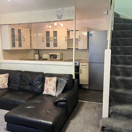 Apartamento London 1 Bed Cosy House Norwood Exterior foto